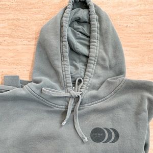 Big n comfy surfer sweatshirt